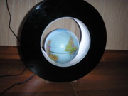 светильник -магнитный глобус